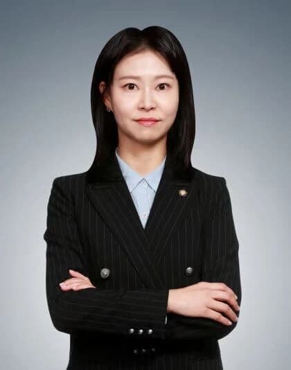 스타강사와 문항 거래 현직 교사 '청탁금지법 무죄' 판결, 왜?
